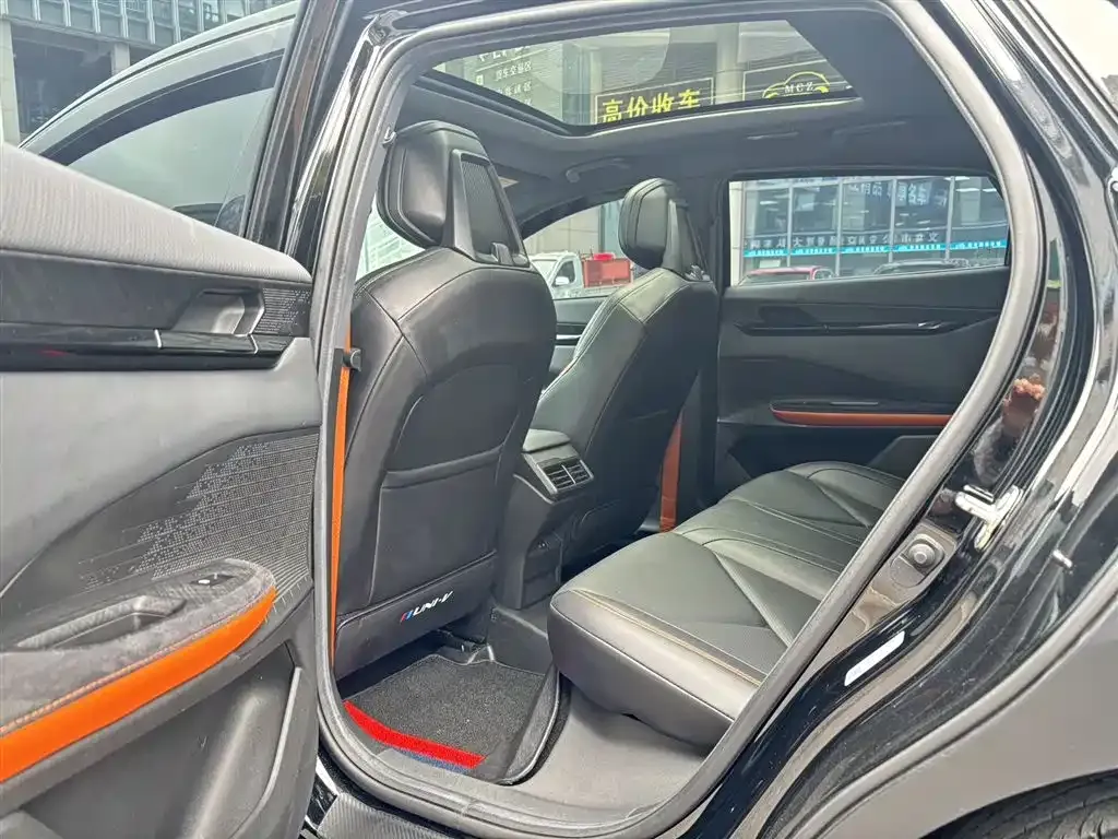 Changan UNI-V 2023 из CN, фото 2