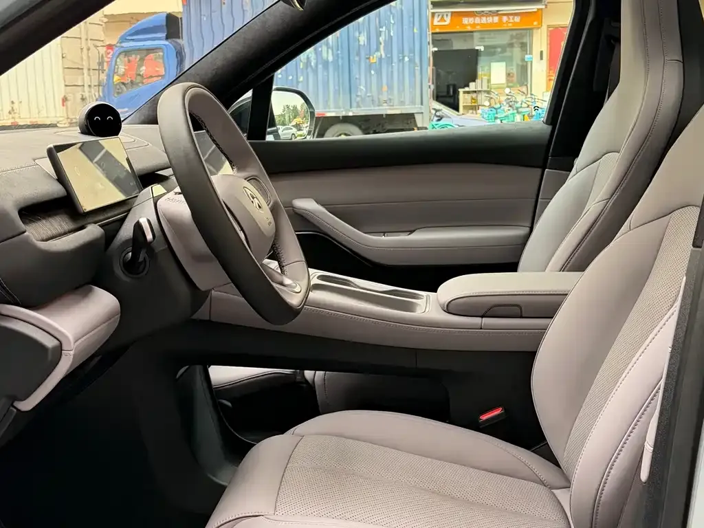 NIO EC6 2024 из CN, фото 10