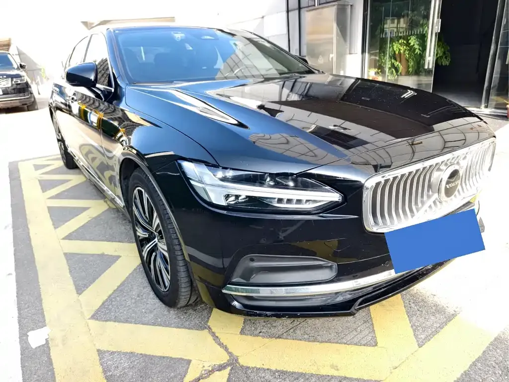 Volvo S90 2022 из CN, фото 1