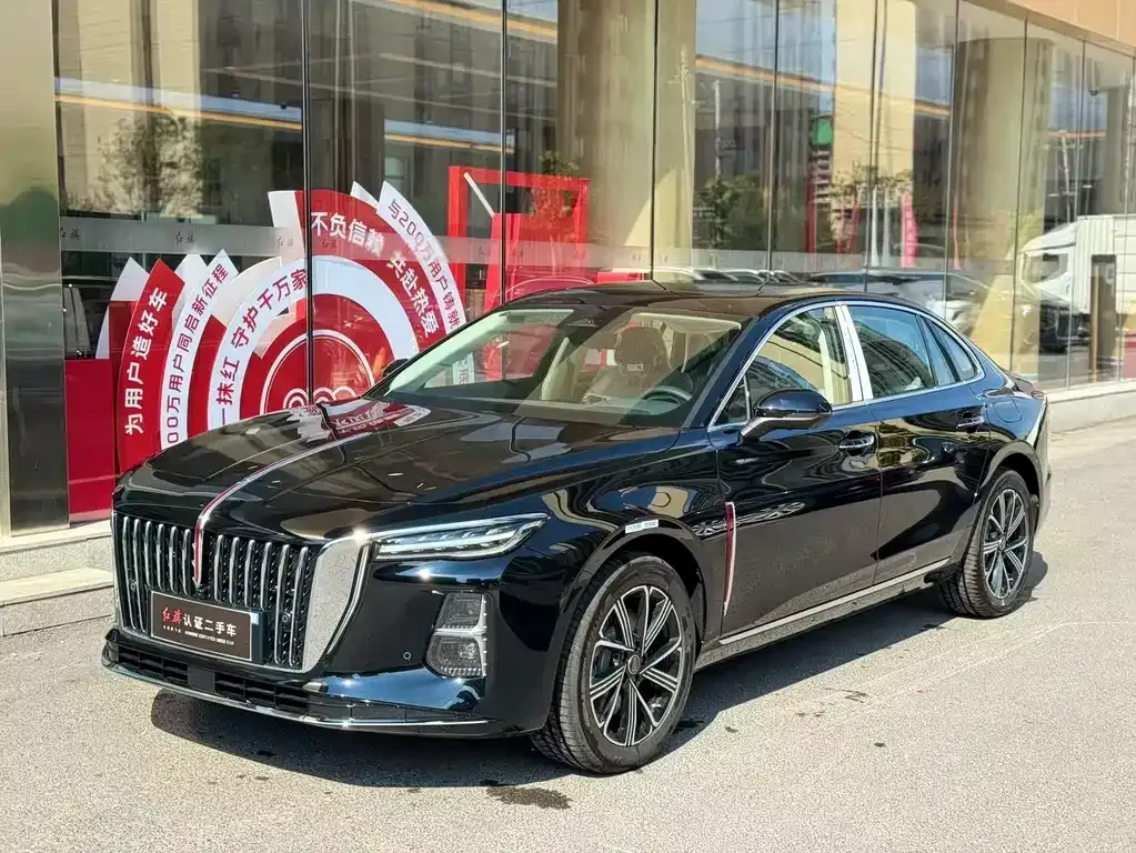 Hongqi H5 PHEV 2025 из CN, фото 1