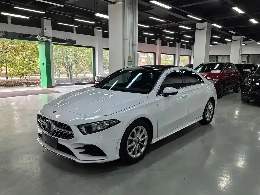 Mercedes-Benz A-Class 2021 из CN, фото 1