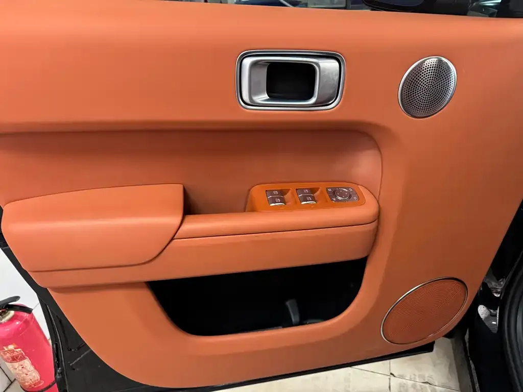 Li Auto Li L8 2025 из CN, фото 2