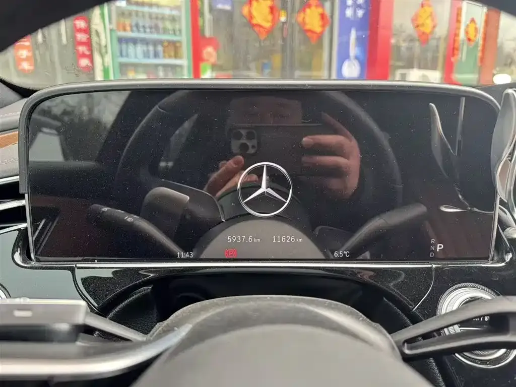 Mercedes-Benz E-Class 2025 из CN, фото 4