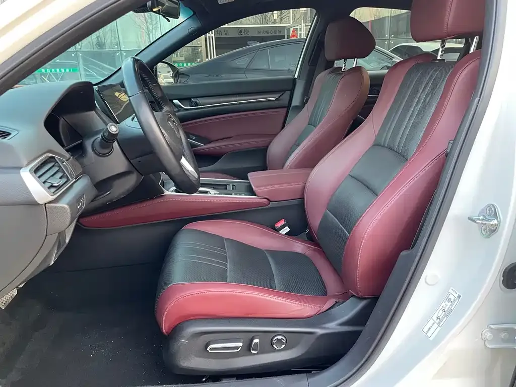 Honda Inspire 2023 из CN, фото 9