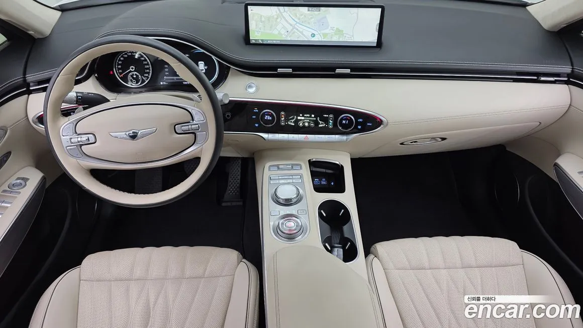 Genesis GV70 2024 из KR, фото 2