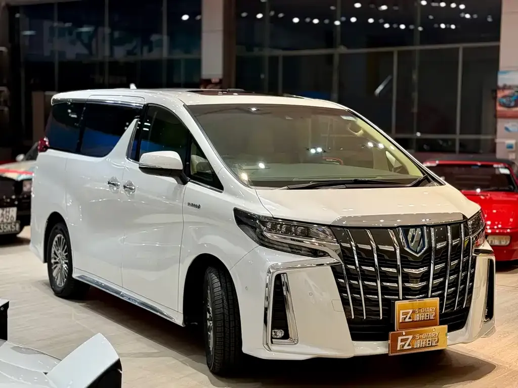 Toyota Alphard 2025 из CN, фото 2