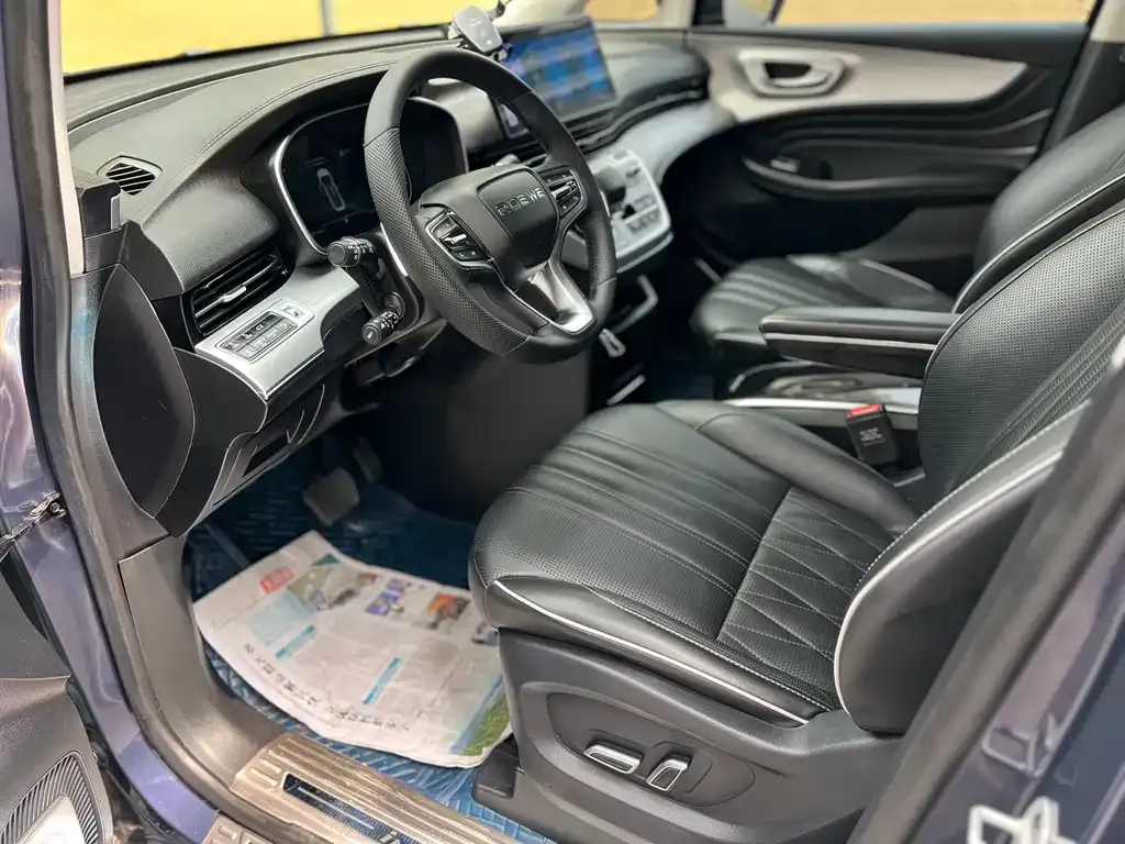 Roewe iMAX8 — фото 8