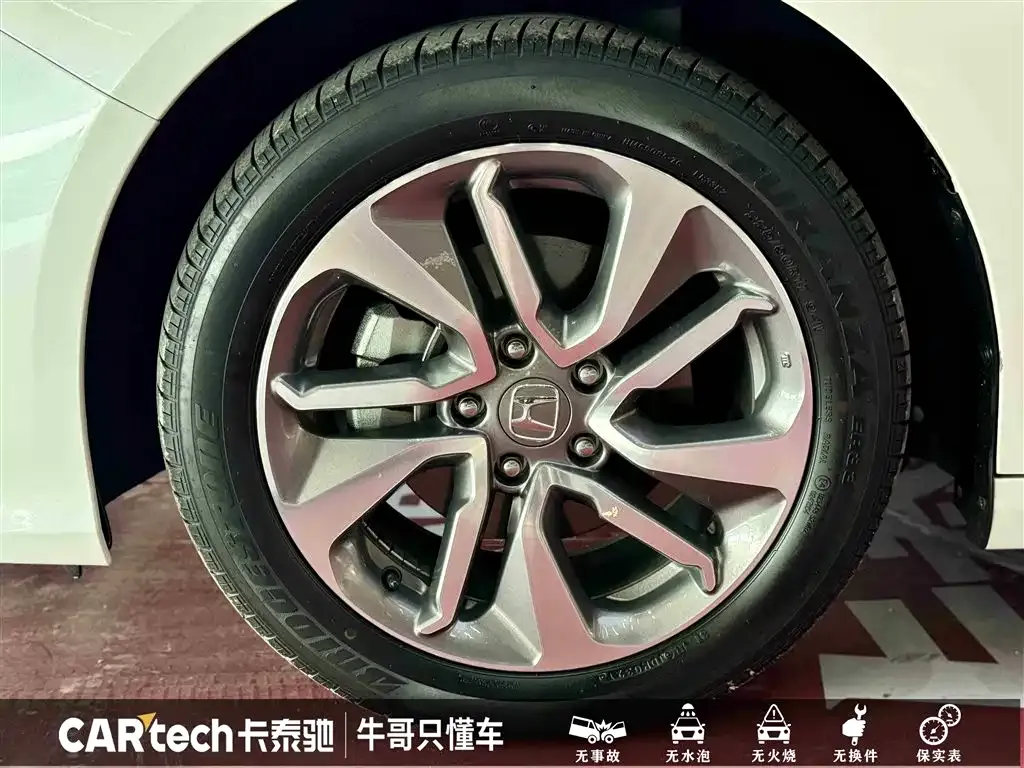 Honda Inspire — фото 10