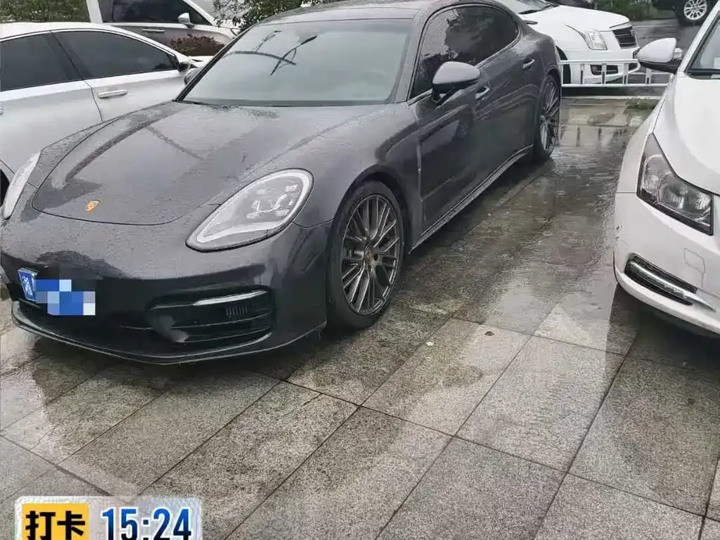 Porsche Panamera 2023 из CN, фото 1
