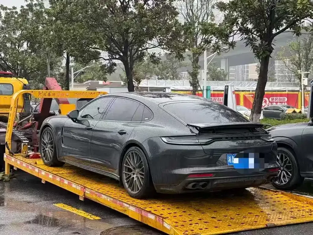 Porsche Panamera 2023 из CN, фото 3