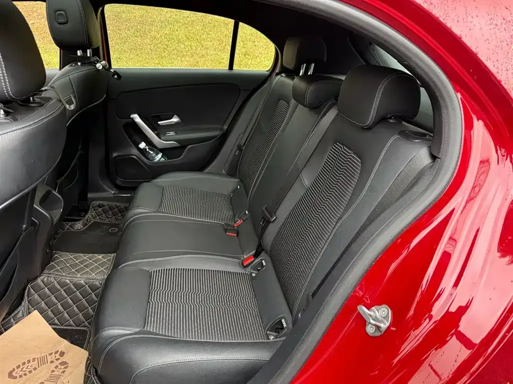 Mercedes-Benz A-Class (Import) 2022 из CN, фото 2
