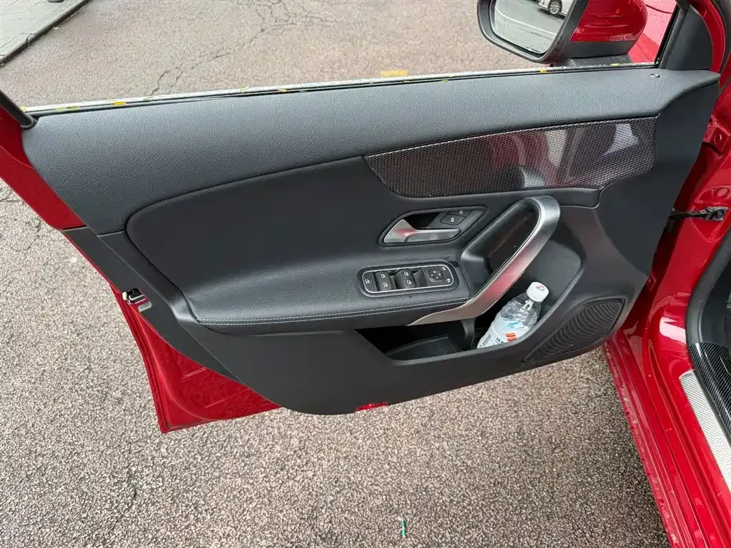 Mercedes-Benz A-Class (Import) 2022 из CN, фото 7