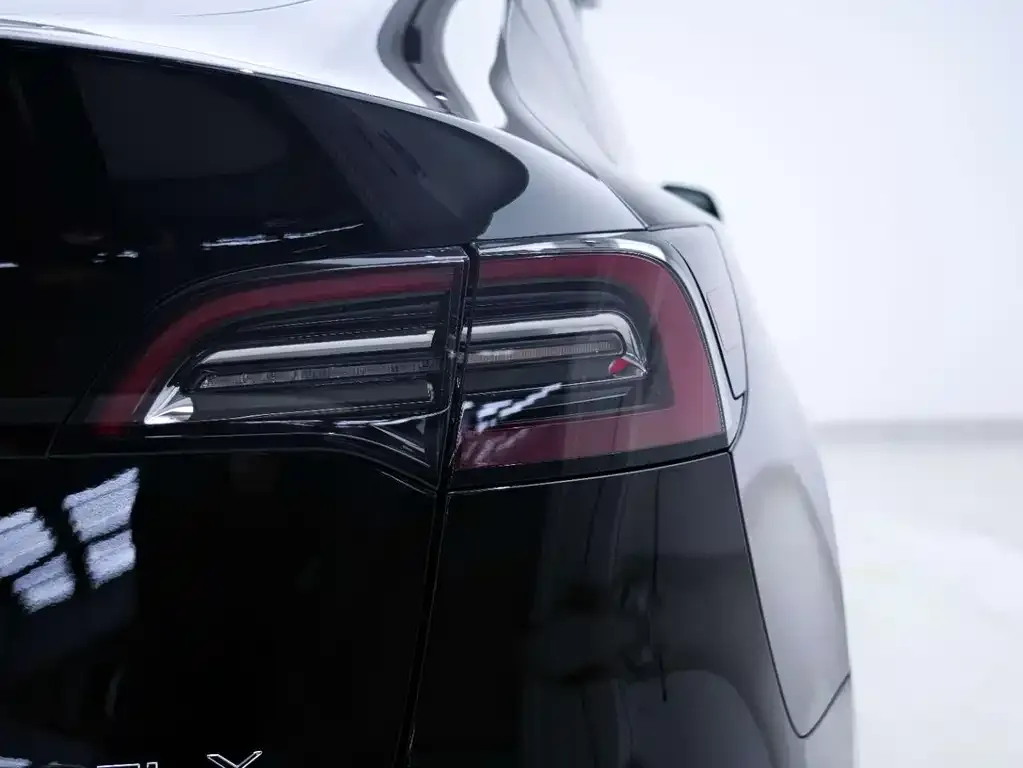 Tesla Model Y 2021 из CN, фото 9