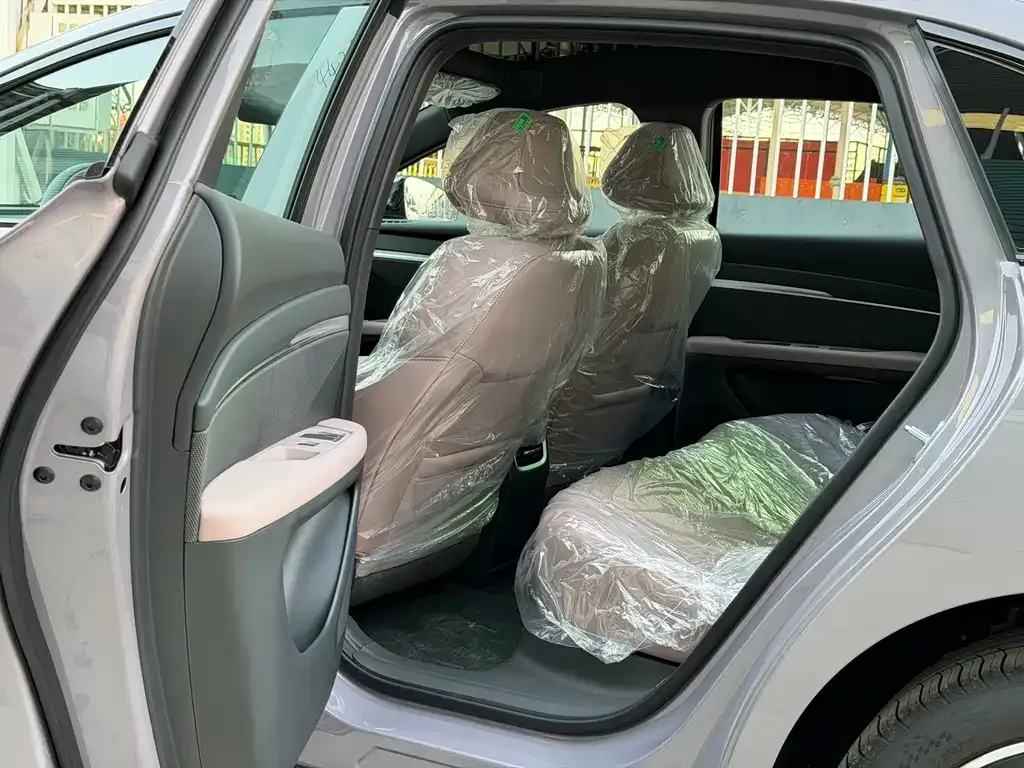 XPeng MONA M03 — фото 7