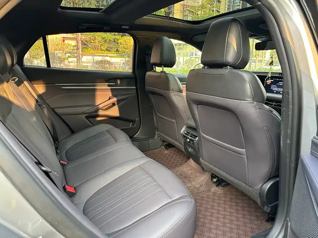 Ford Mondeo 2024 из CN, фото 8