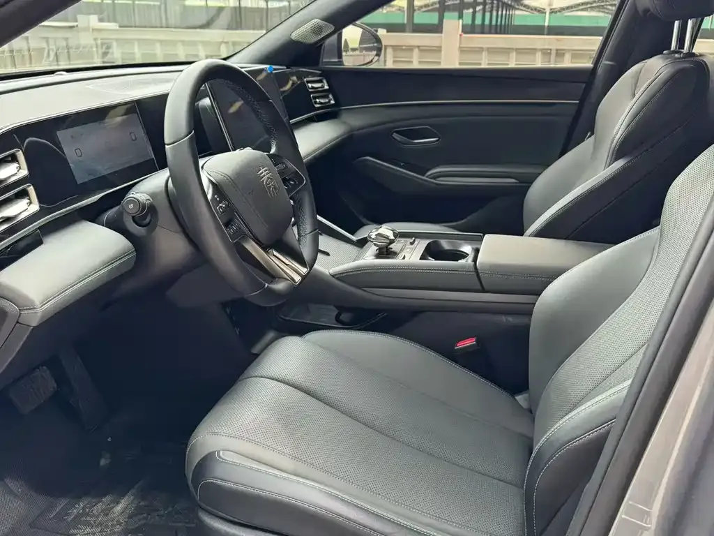 BYD Qin L 2024 из CN, фото 2