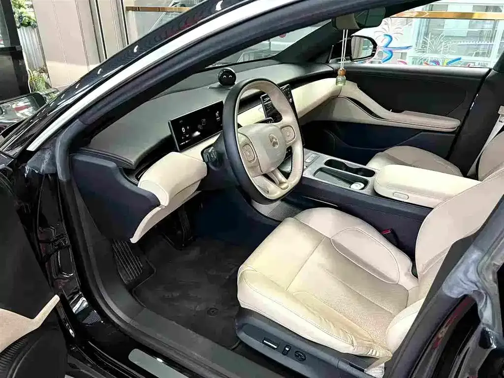 NIO ET5 2023 из CN, фото 9