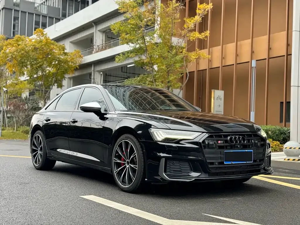 Audi A6L — фото 3
