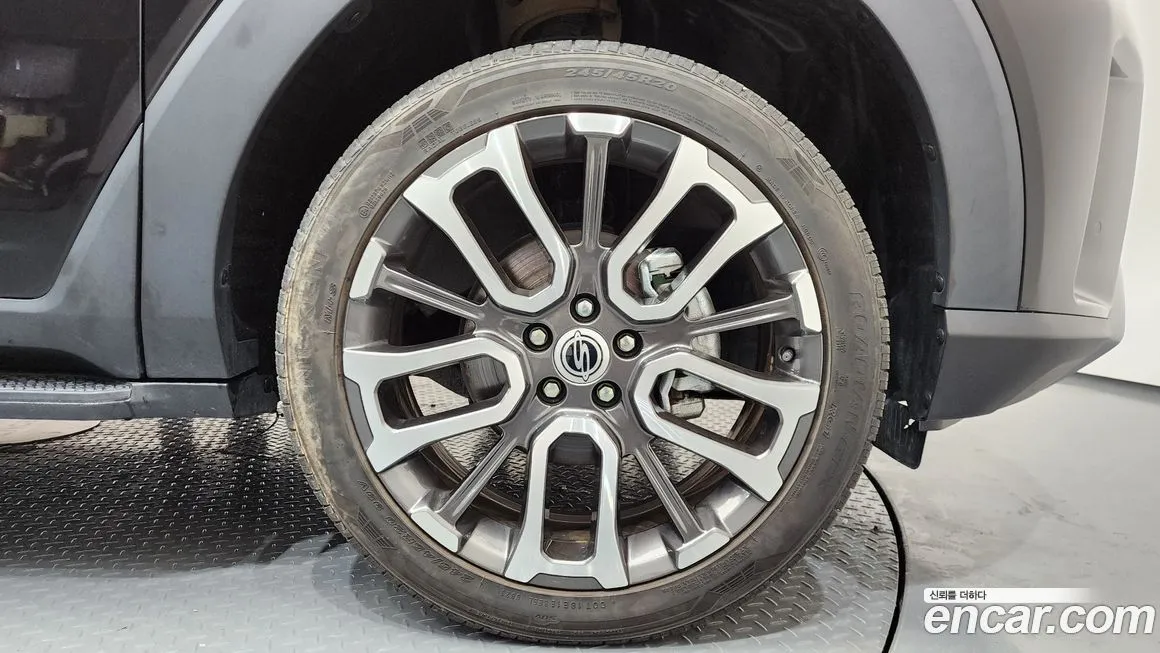 KG Mobility (Ssangyong) Torres 2023 из KR, фото 2