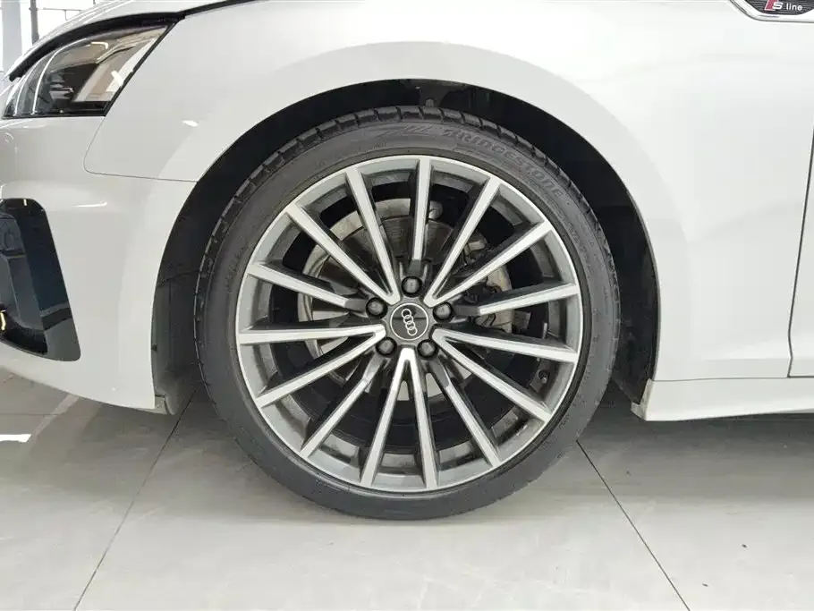 Audi A5 (Import) 2024 из CN, фото 3