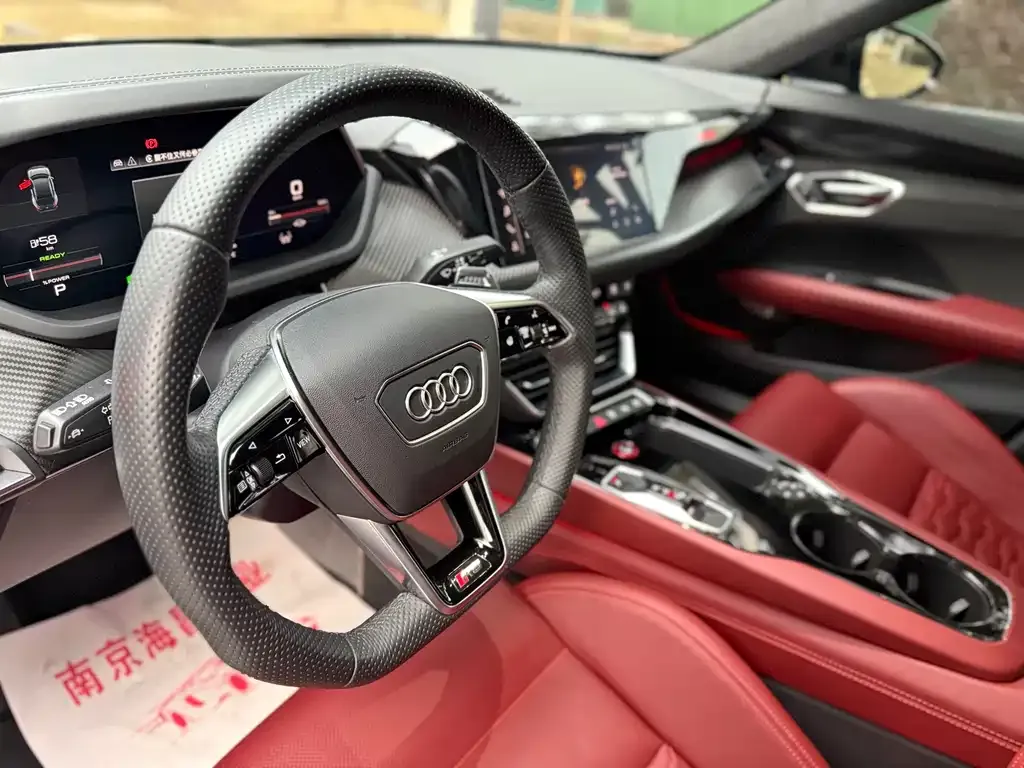 Audi e-tron GT 2023 из CN, фото 7