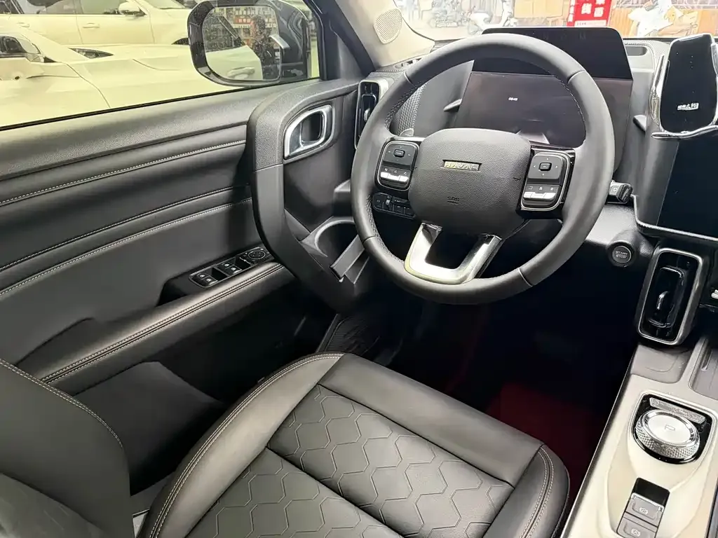 Haval Big Dog — фото 10