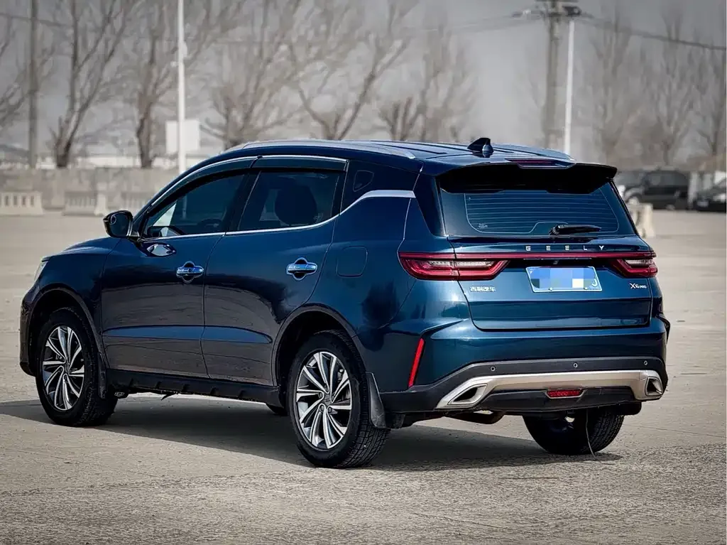 Geely Vision X6 — фото 8