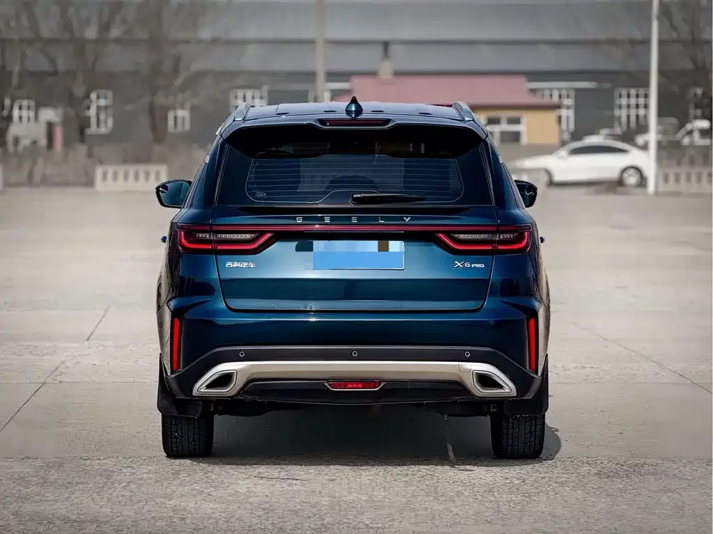 Geely Vision X6 — фото 9