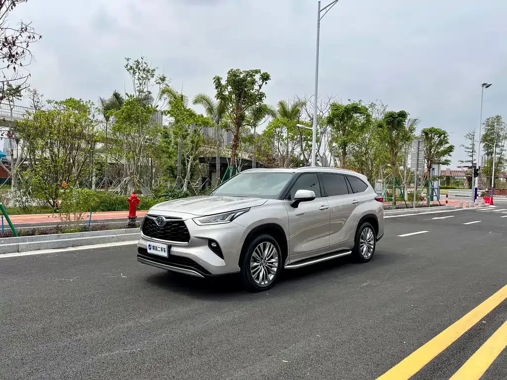 Toyota Highlander 2021 из CN, фото 1