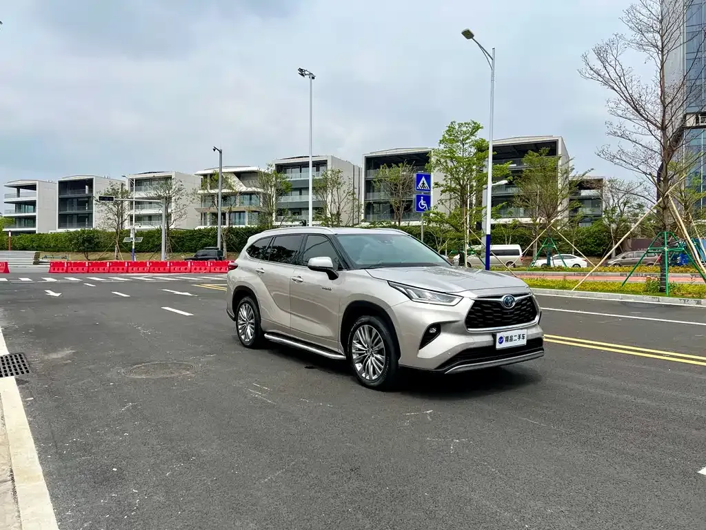 Toyota Highlander 2021 из CN, фото 3