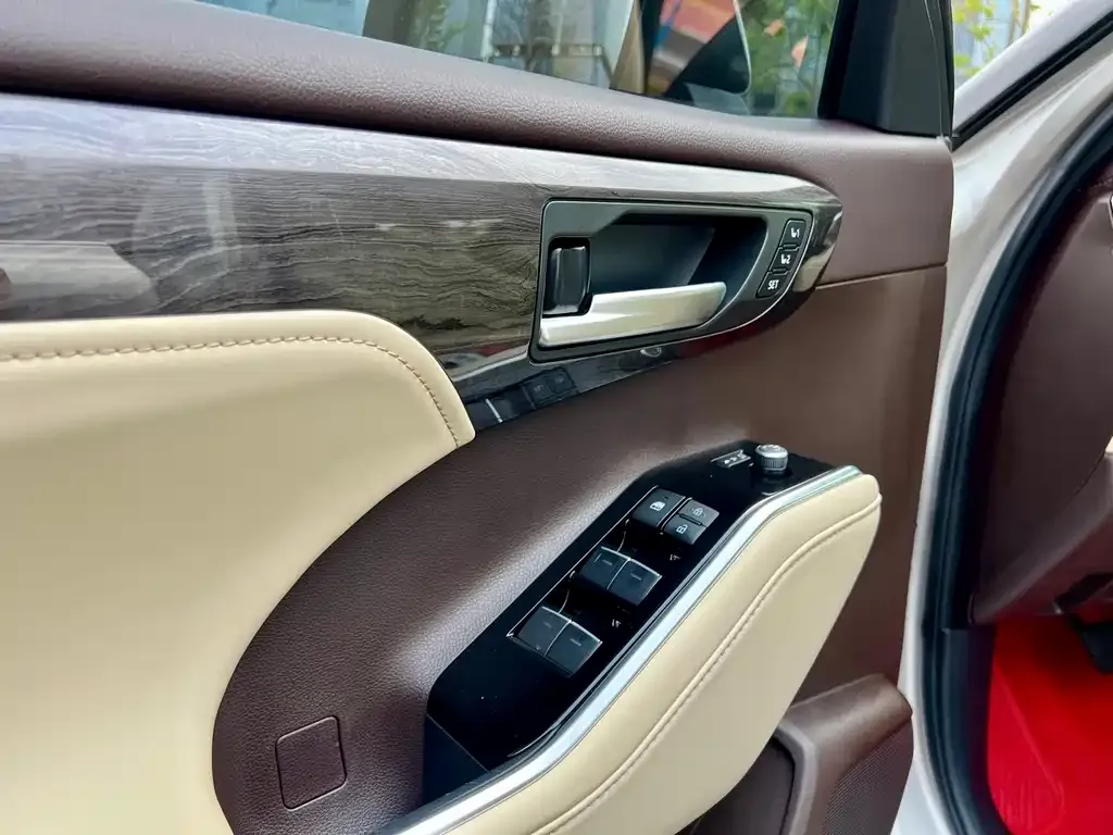 Toyota Highlander 2021 из CN, фото 6
