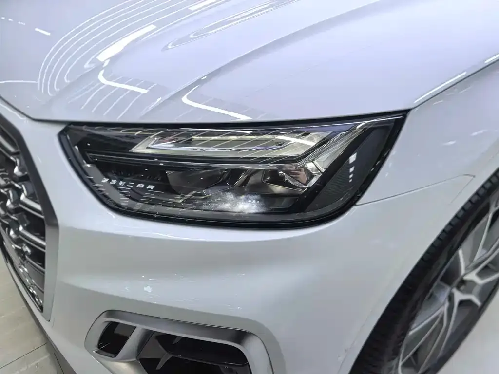 Audi Q5L 2022 из CN, фото 7