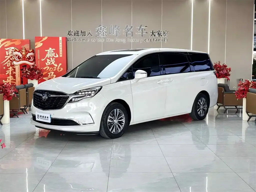Buick GL8 2022 из CN, фото 1
