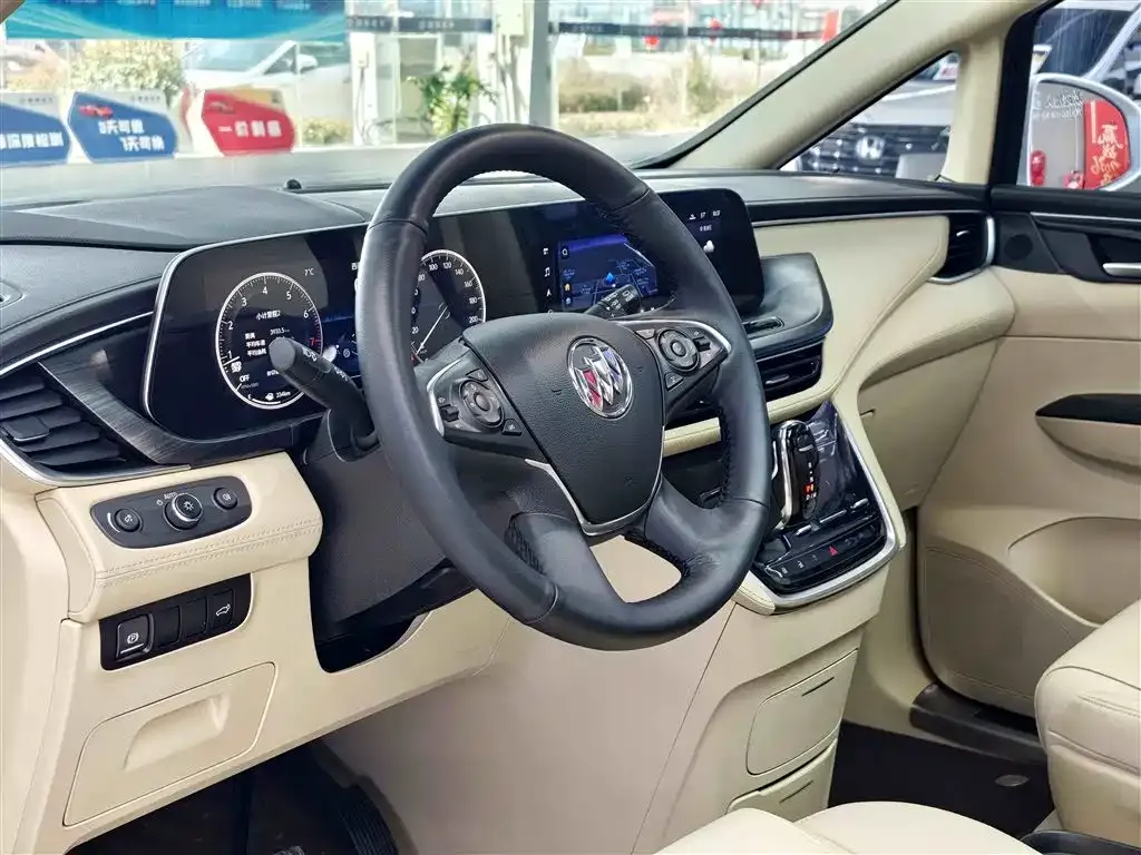 Buick GL8 2022 из CN, фото 6
