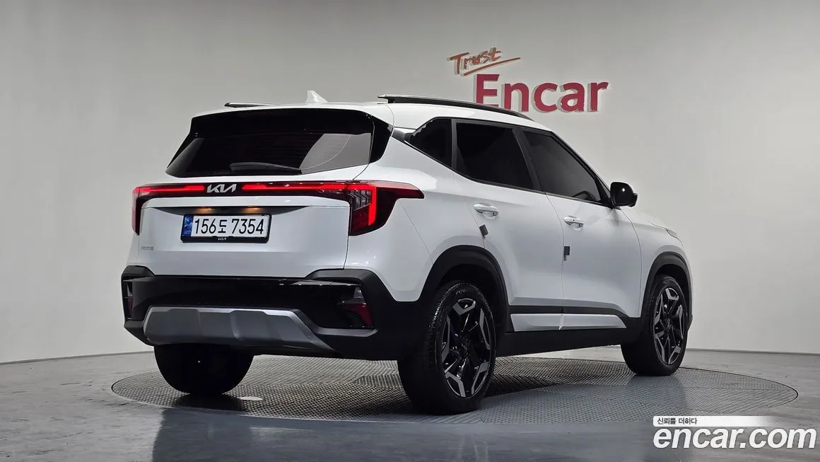 Kia Seltos 2024 из KR, фото 2