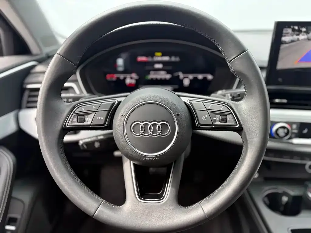 Audi A4L — фото 3