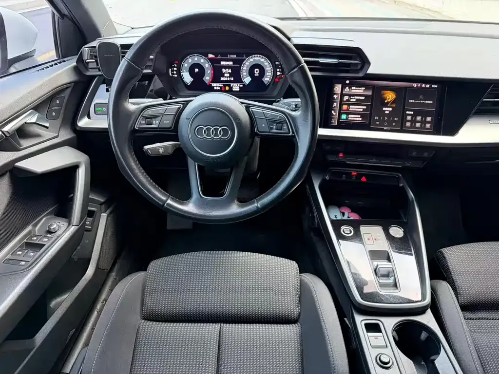 Audi A3 — фото 10