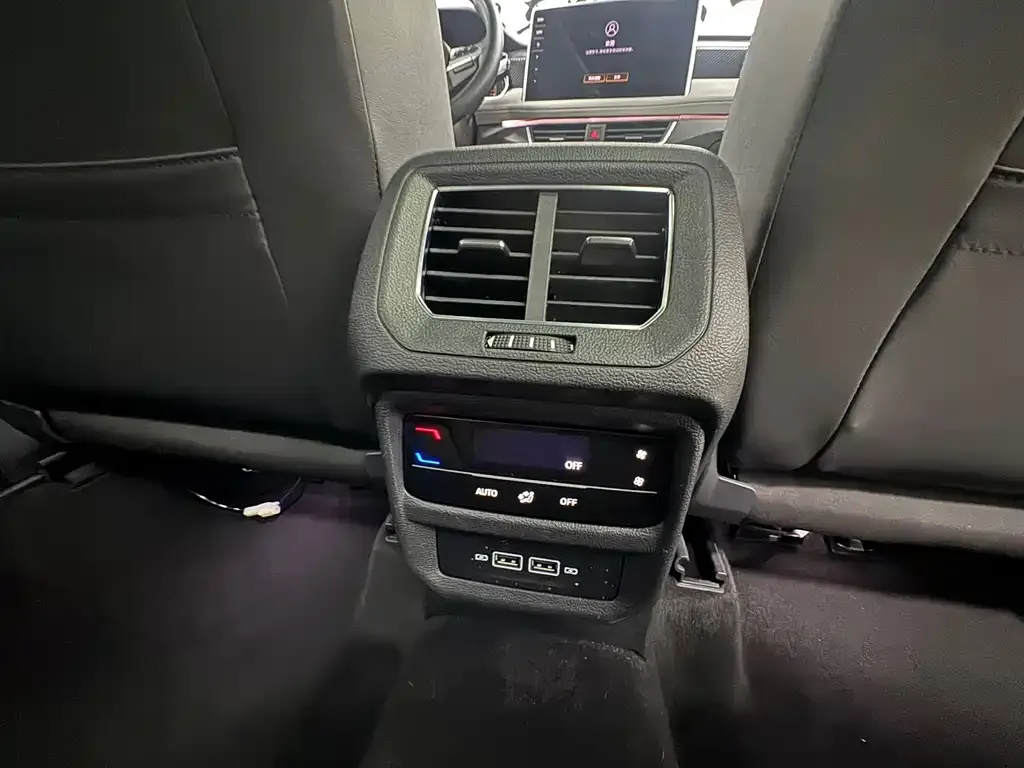 Volkswagen Tayron 2023 из CN, фото 9