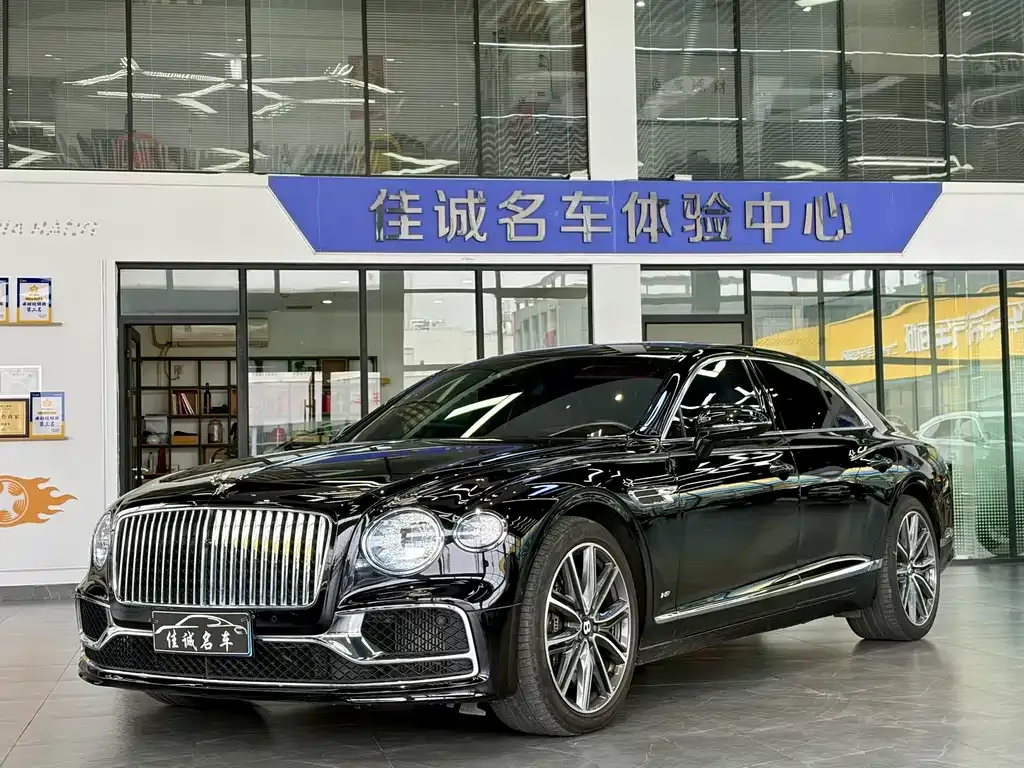 Bentley Flying Spur 2022 из CN, фото 1