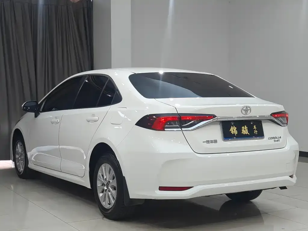 Toyota Corolla 2023 из CN, фото 5