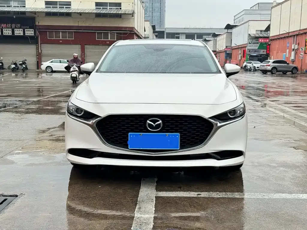 Mazda 3 Axela 2024 из CN, фото 7