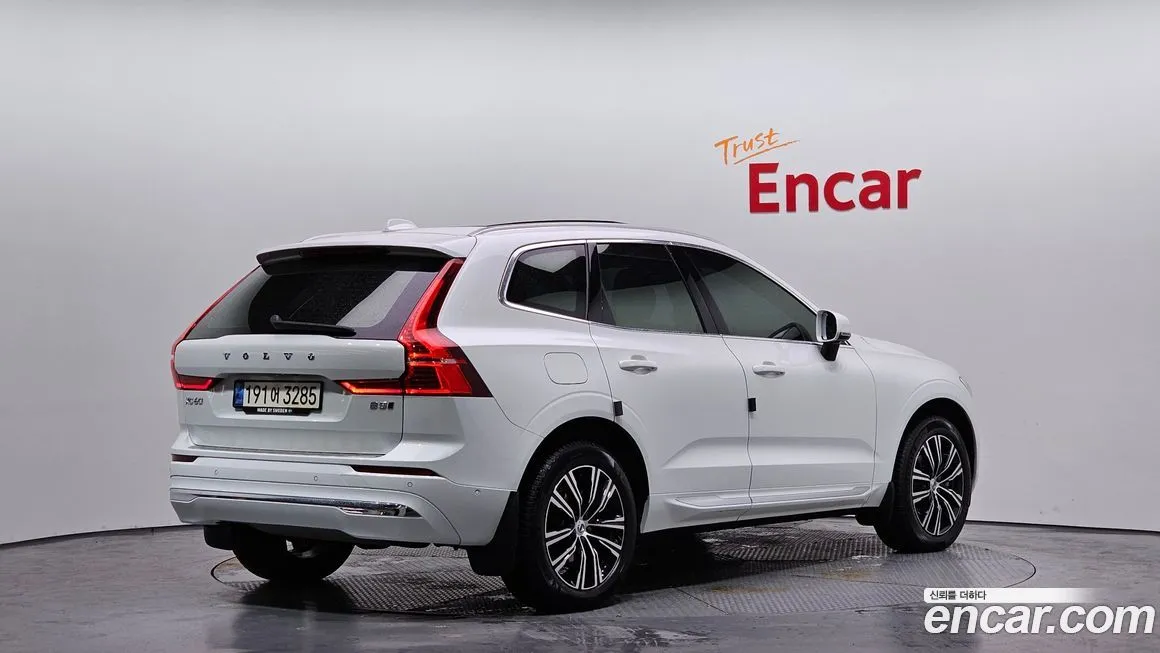 Volvo XC60 2022 из KR, фото 3