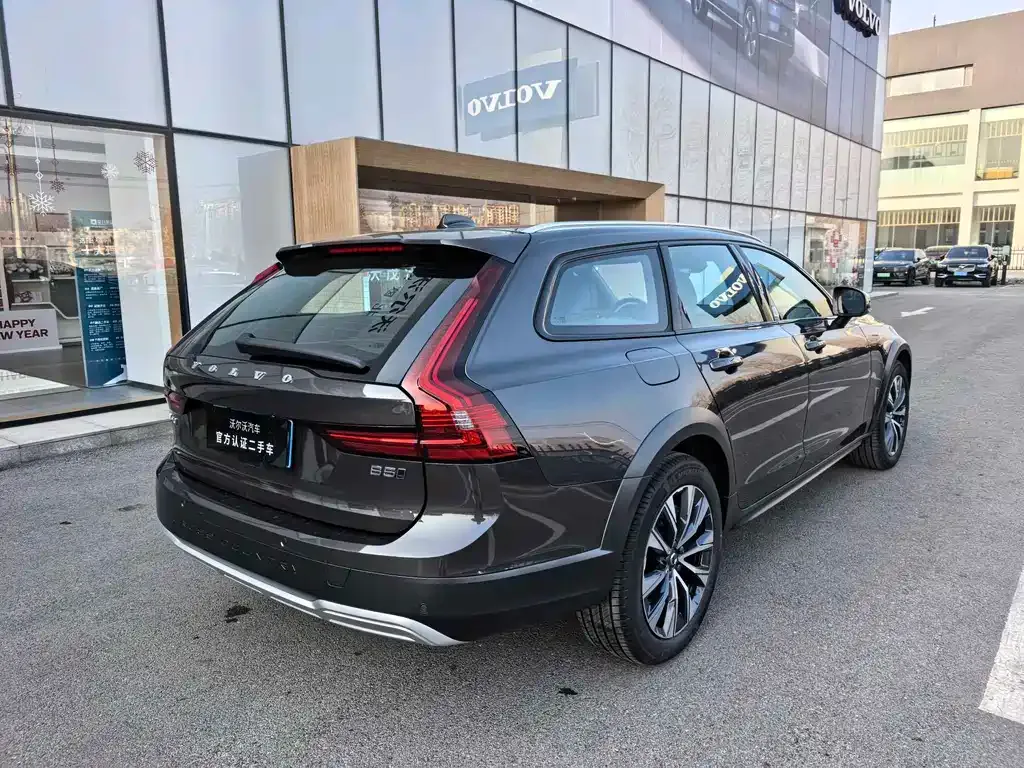 Volvo V90 2025 из CN, фото 6