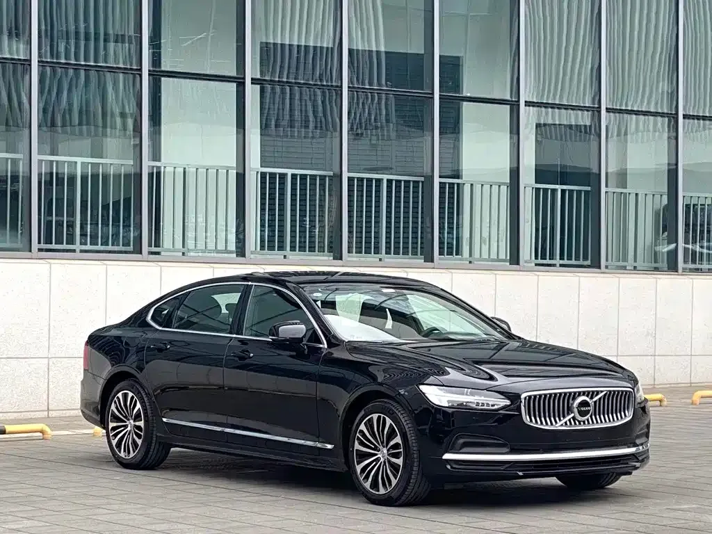 Volvo S90 — фото 10