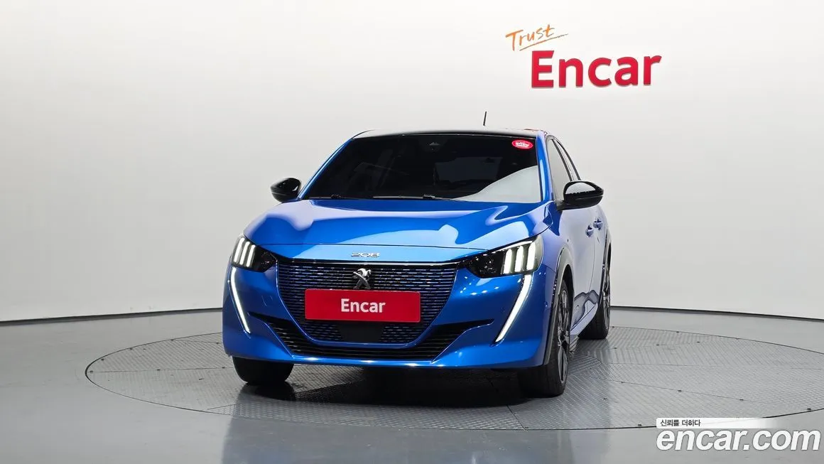 Peugeot 208 2023 из KR, фото 8