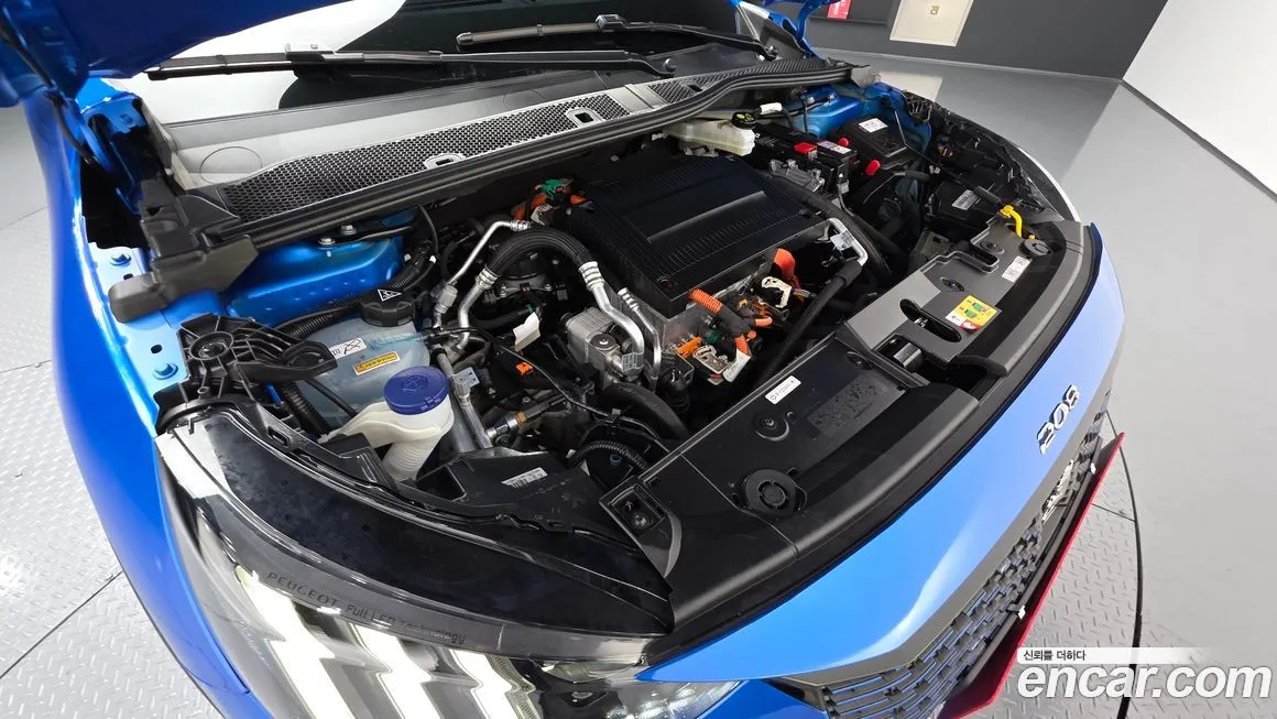 Peugeot 208 2023 из KR, фото 7
