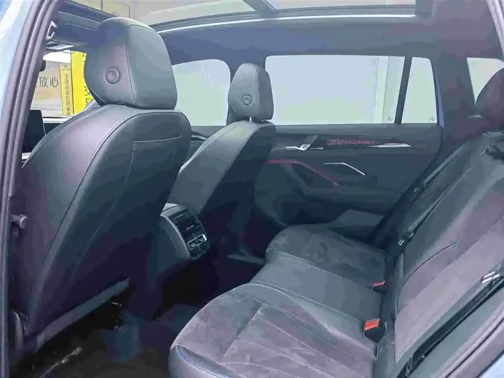 Volkswagen Tiguan L 2024 из CN, фото 2