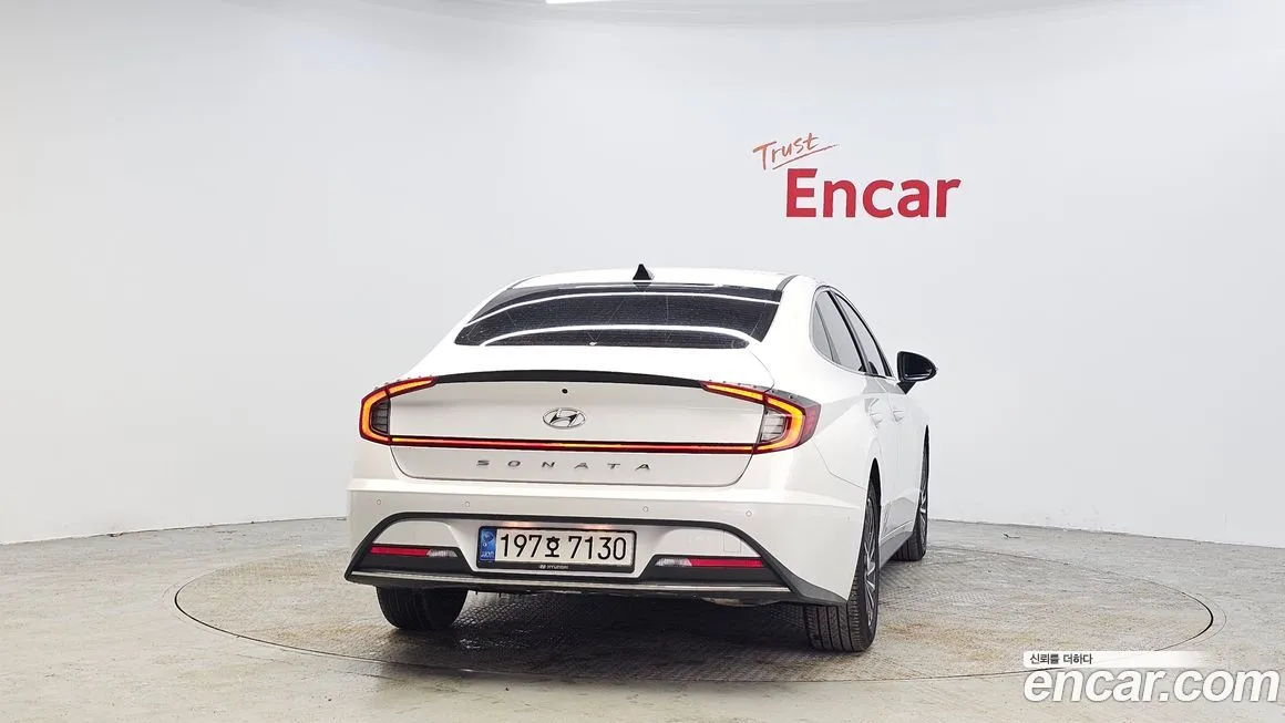 Hyundai Sonata 2022 из KR, фото 3