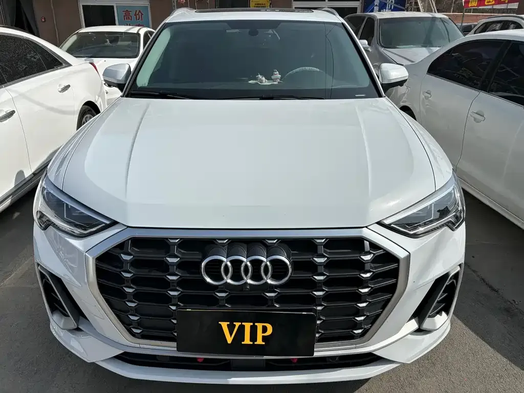 Audi Q3 2021 из CN, фото 2