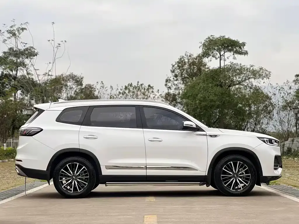 Chery Tiggo 8 PLUS — фото 9